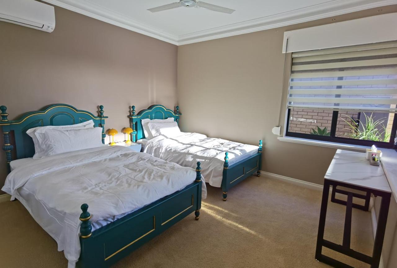 Sunny Ocean View Retreat Apartment Perth Luaran gambar
